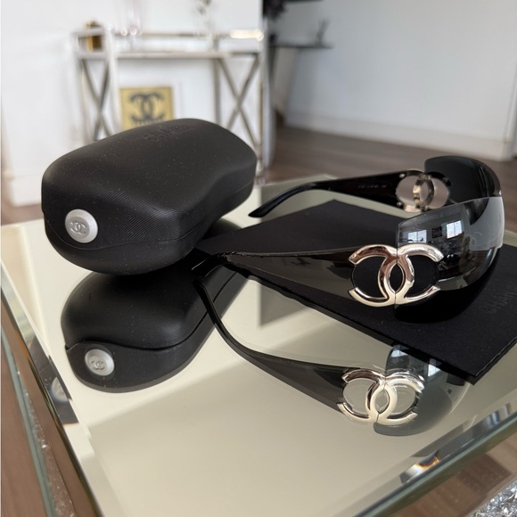Chanel Black & Silver Shield Sunglasses with CC Logo - Picture 1 of 16